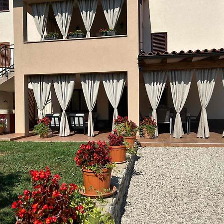 Apartmani Antonija Vozilici Exterior foto